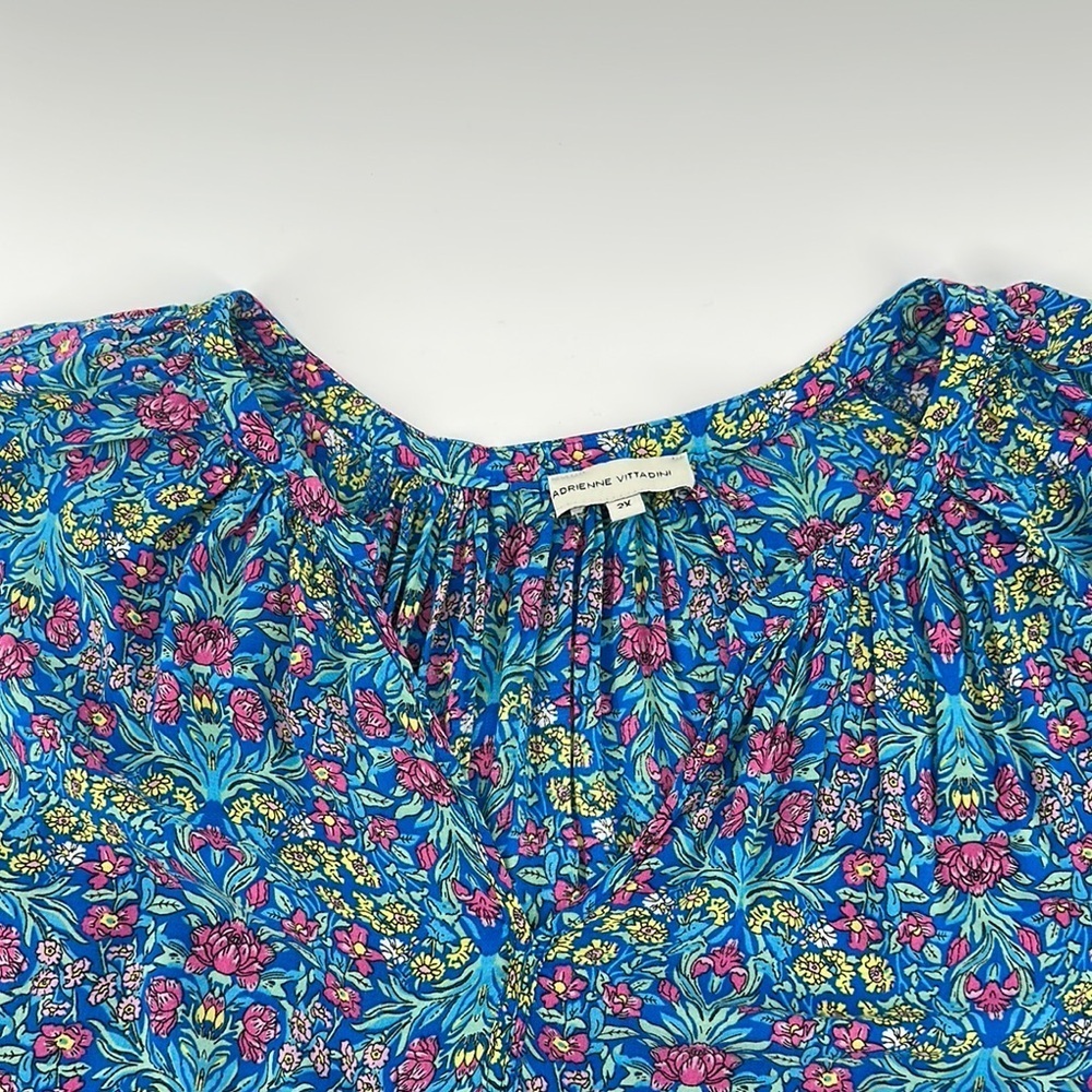 Adrienne Vittadini Blue, Pink & Yellow Floral Relaxed Plus Sz Blouse Sz 2x - Picture 5 of 10